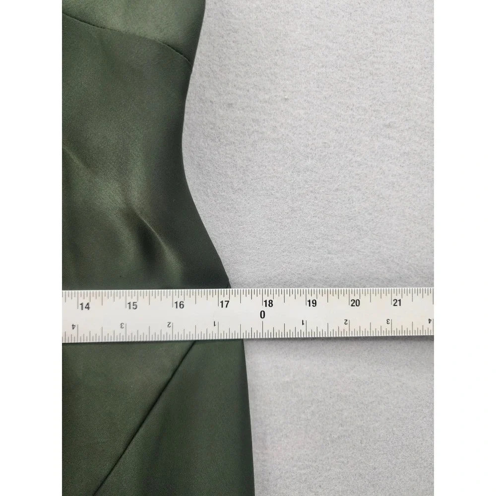 Scoop olive green